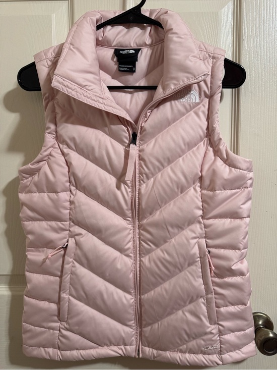 The North Face Jackets & Blazers - The North Face Women's Light Pink Quilted Insulated Vest